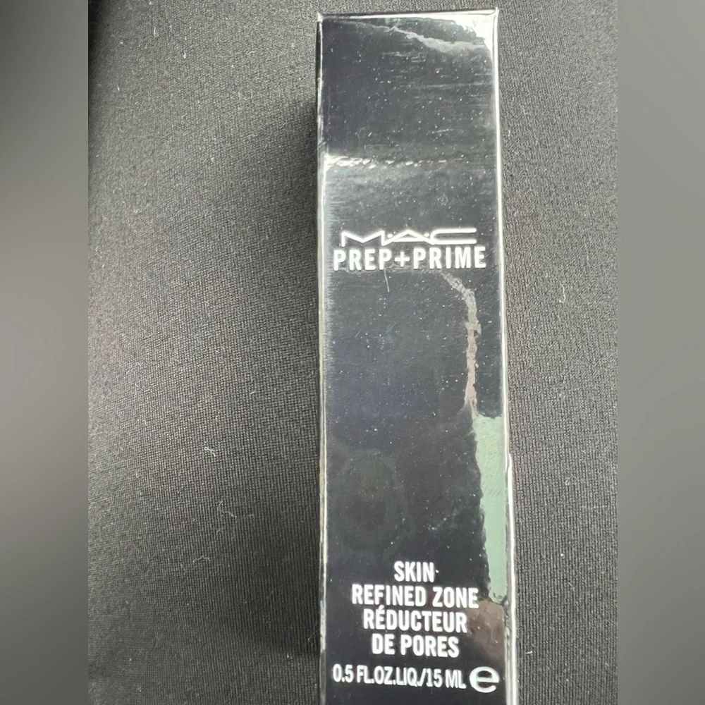 New! MAC Prep + Prime Skin Refined Zone Treatment Pore Reducer 15 ML - Picture 2 of 4